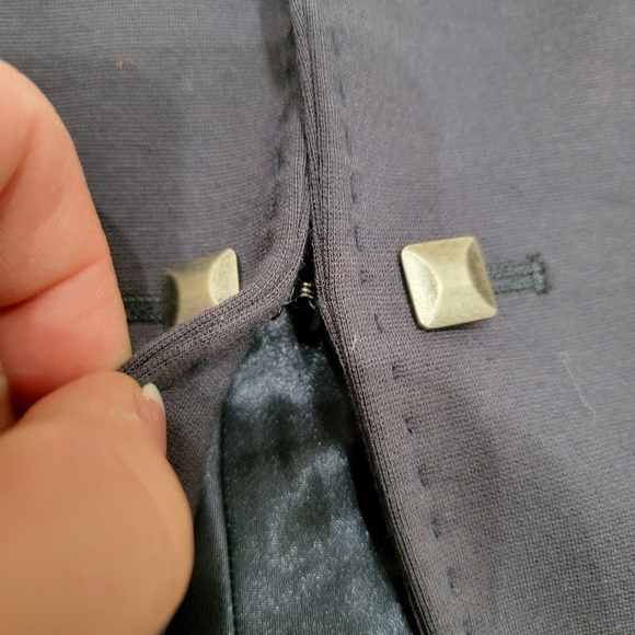 Rebecca Taylor ponte tuxedo navy studded blazer. - Picture 9 of 17